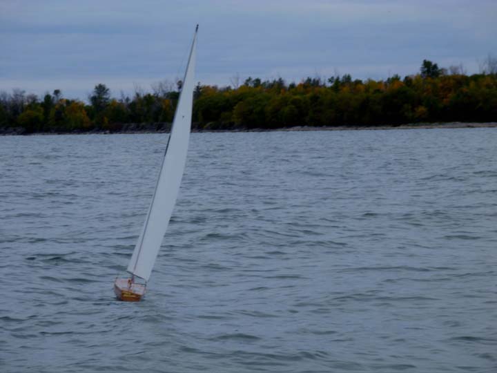 RC Model Sailboat