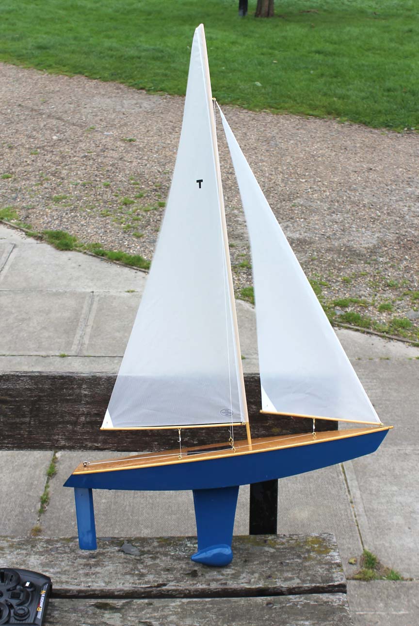 rc sailing yacht