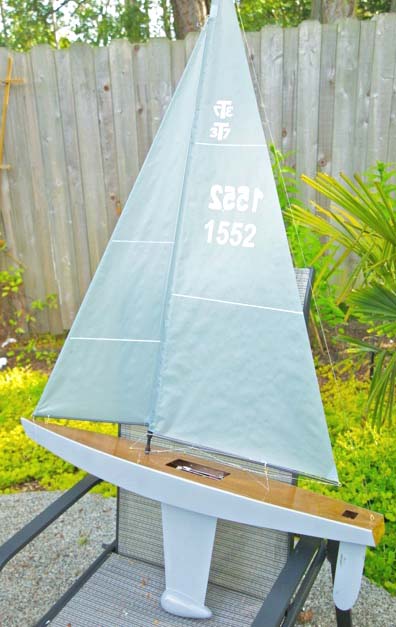 rc model sailboat