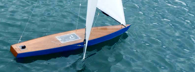 rc model sailboat