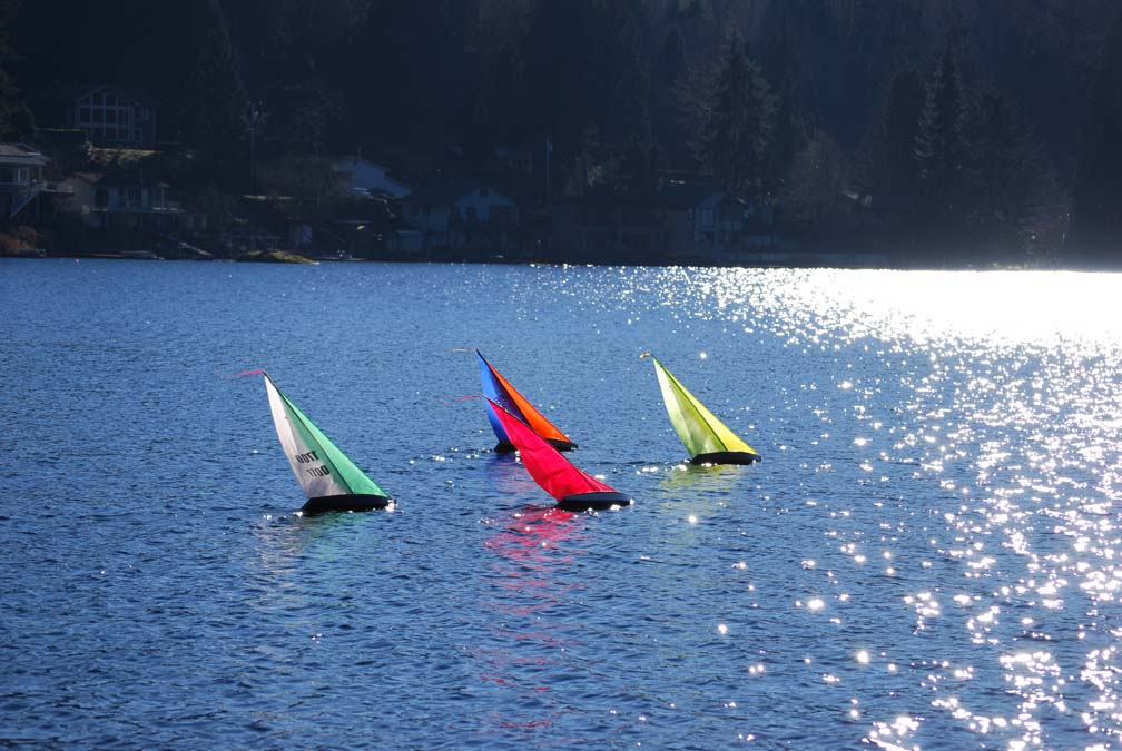 T37 RC sailboats