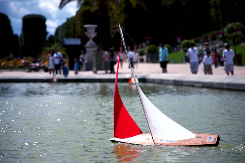 Paris Pond Yachts