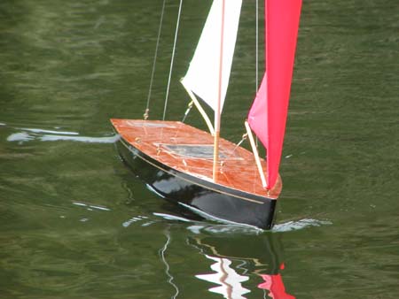 t37 rc sailboat