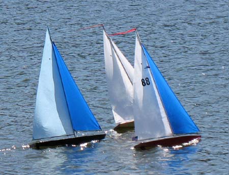 radio controlled yachts