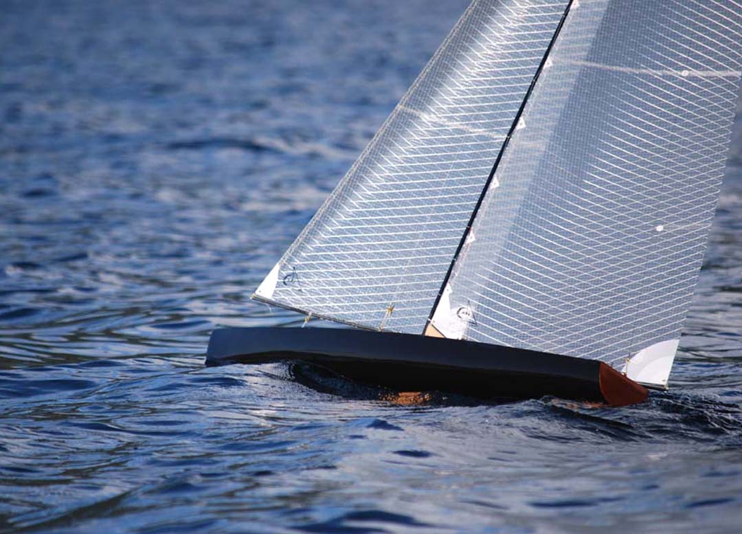 remote control model sailboats